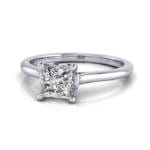 Princess cut Engagement Ring RS1 Platinum LF Princess cut Engagement Ring RS1 Platinum LF
