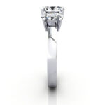 Oval Cut Trilogy Diamond Ring RT13 Platinum SV Oval Cut Trilogy Diamond Ring RT13 Platinum SV