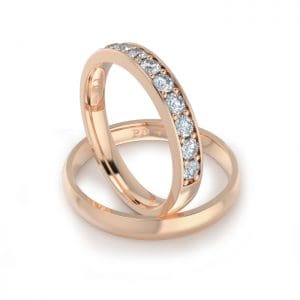 Womans rose gold weddiing rings