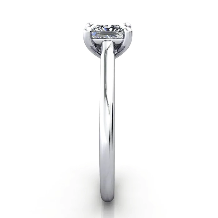 Solitaire-Diamond-Ring-RS34.-Platinum-Princess-Cut-SV