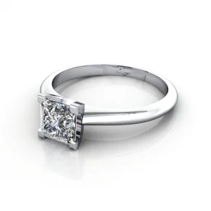 Solitaire-Engagement-Ring-Princess-Cut-Diamond-RS33-Platinum-LF-1