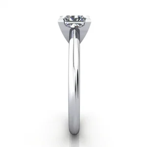 Solitaire-Engagement-Ring-Princess-Cut-Diamond-RS33-Platinum-SV-1