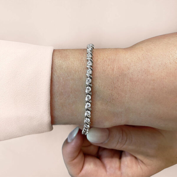 Diamond Bracelet SB939 Yellow Gold image 2
