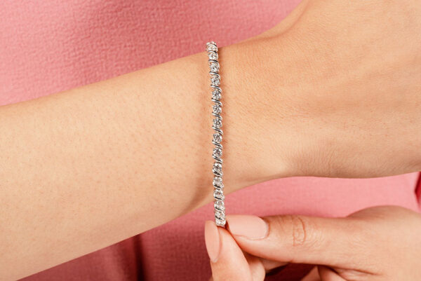 Diamond Bracelts SB939 Yellow Gold