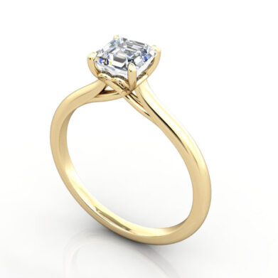 Asscher Diamond Ring Yellow Gold image