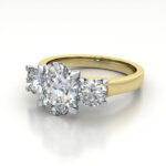 Oval Cut Trilogy Diamond Ring Yellow Gold RT14 LF Oval Cut Trilogy Diamond Ring Yellow Gold RT14 LF